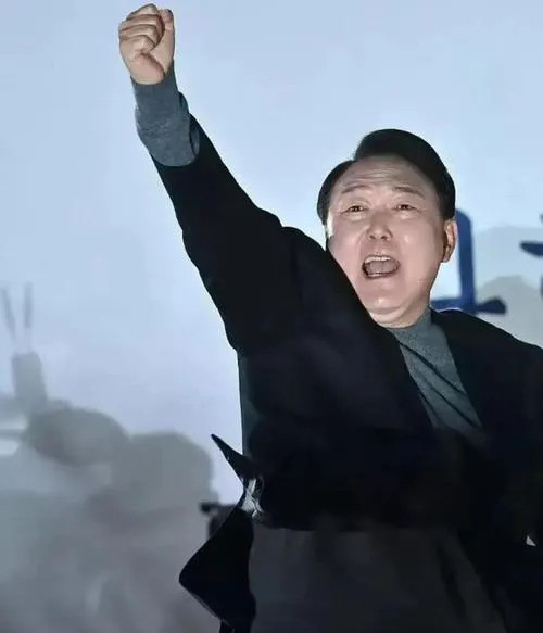 朝鲜冤屈昭雪！韩国无人机入侵平壤是真！韩国前总统尹锡悦，