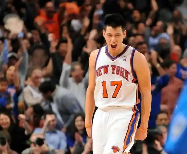 林书豪这辈子最正确的轨迹，就是2012年夏天直接跟火箭签那份3年2500万的合同