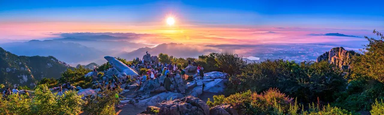 当你真正踏上这片土地便会发现——别处不过是山水间散落着几行诗句，而山东icon，