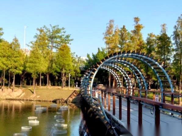 好家伙，中兴直接把公告甩出来了：美国司法部又来查？行，我们聊。但生意照做，生产