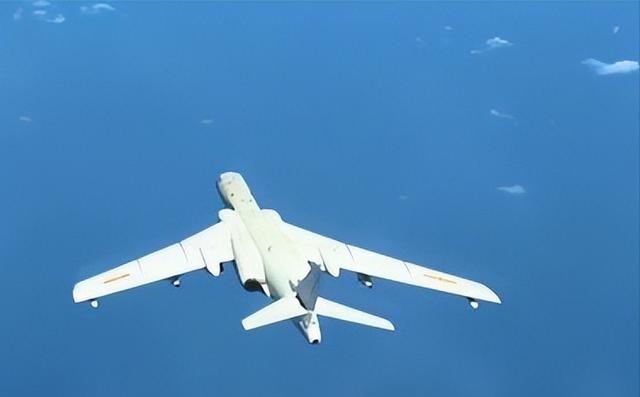 现在不光是美国，几乎所有国家都想搞明白一件事，就是中国的军事力量到了什么水平，能