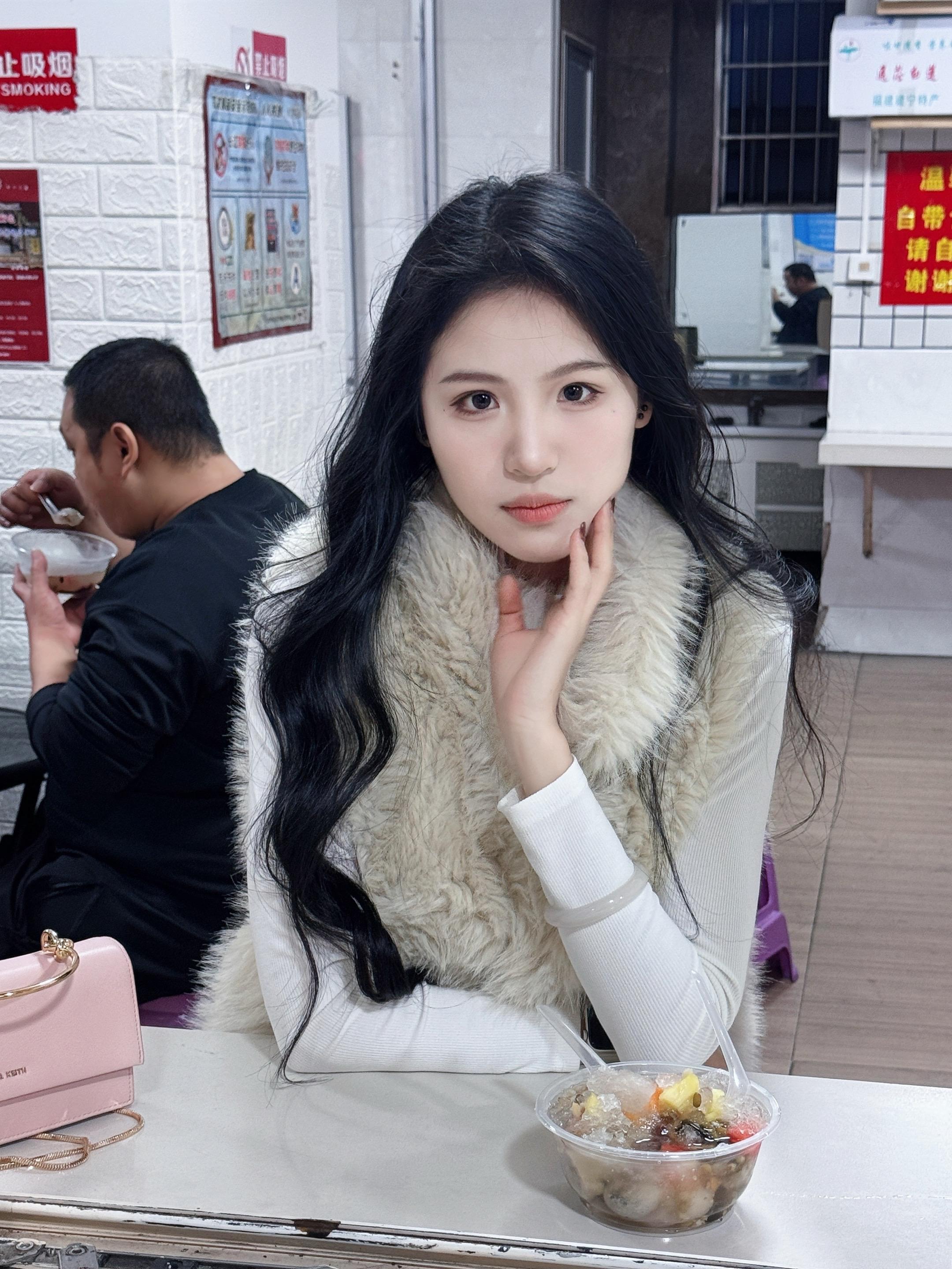 我抛了个硬币 反正都是幸福。