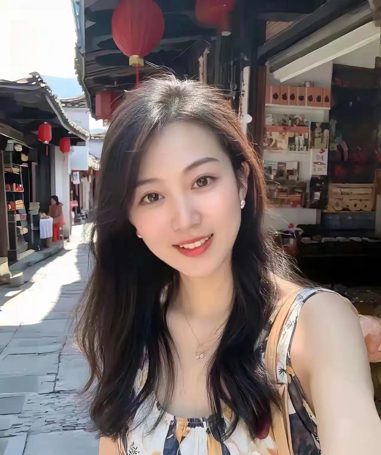 其实少妇最容易被勾走，她们已经不是清纯无知的少女，而是经历过爱情婚姻的女性，在和