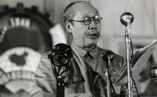 周总理一度疏忽，险让熊向晖身份暴露，谷正文顺藤摸瓜使西北情报网几乎全面瘫痪！1
