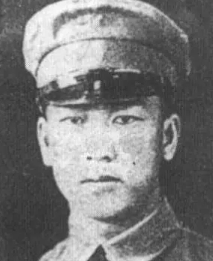 1949年西北战局已定，国民党120军军长周嘉彬，是张治中的女婿。时局面前