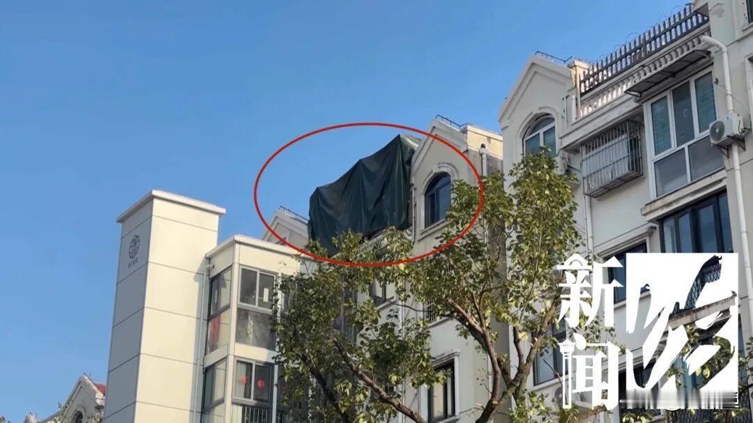 业主举报小区违建后全家信息被扒，个人隐私如何泄露必须查个“底朝天”。近日，家住上