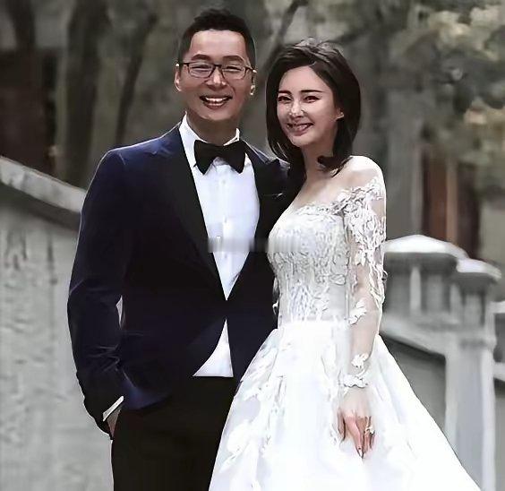 大家都在骂张雨绮，骂袁巴元。我就发现一个最让人心凉的细节：从头到尾，有谁真正想过