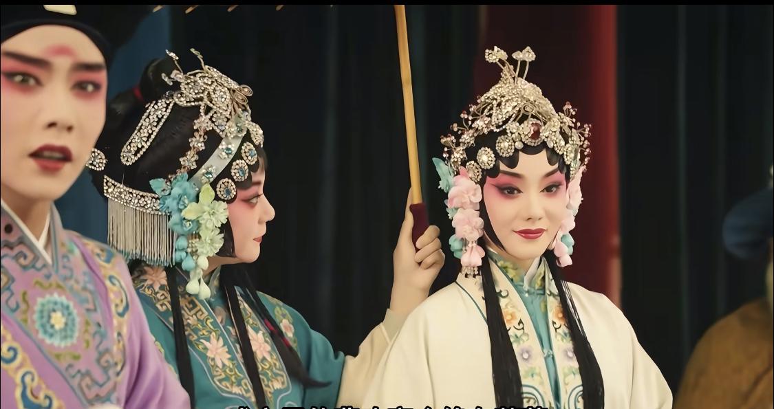 《主角》原著比剧版惨10倍不止，而且不是作者狠，是根据真人真事改编的。剧中改编的