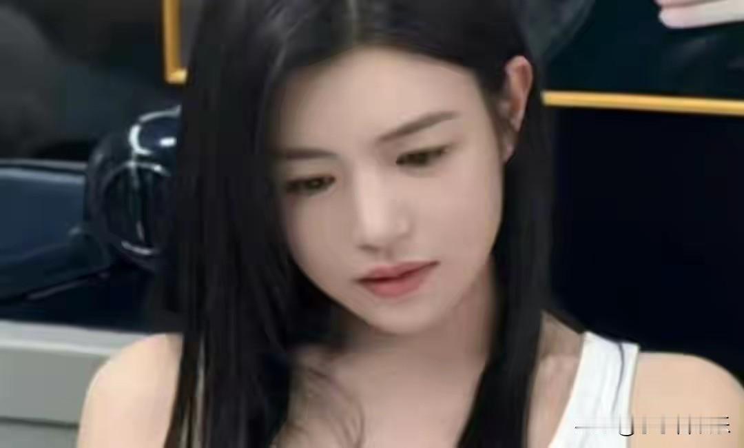 谁能想到，离婚9个月的陈晓，直接人间蒸发后杀回来了，瘦脱相、扛大剧，连孙俪都喊他