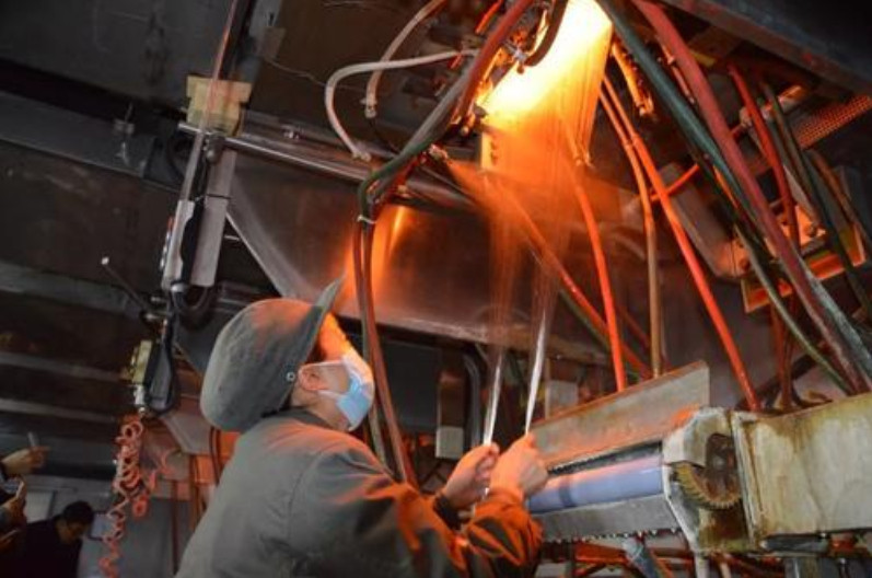 在四川看到一个玄武岩纤维产业集群，才意识到这个材料值得认真对待。玄武岩纤维的逻辑