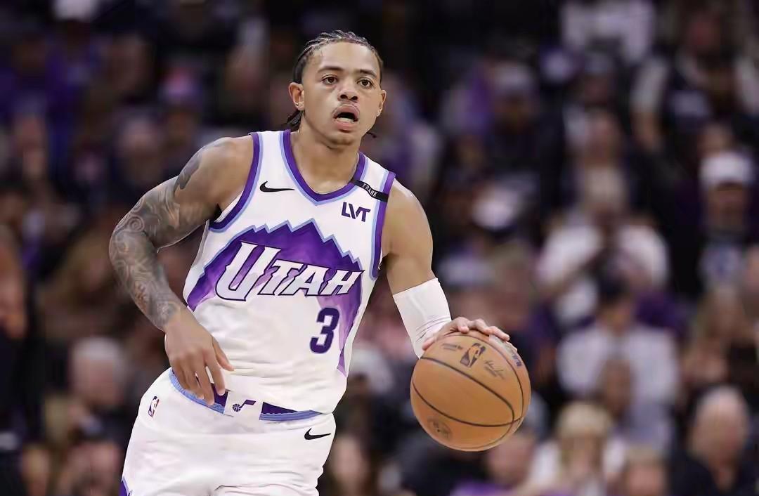 基昂特-乔治被阿门零封，简直不能再惨火箭129-100客场大胜爵士，阿门-汤普