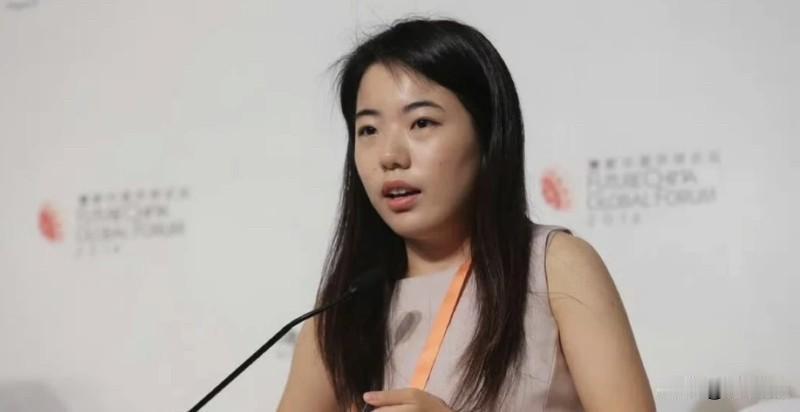 蒋方舟学位被撤销：年少成名，原来是一场漫长的惩罚人大一纸通报，撤销蒋方舟硕士