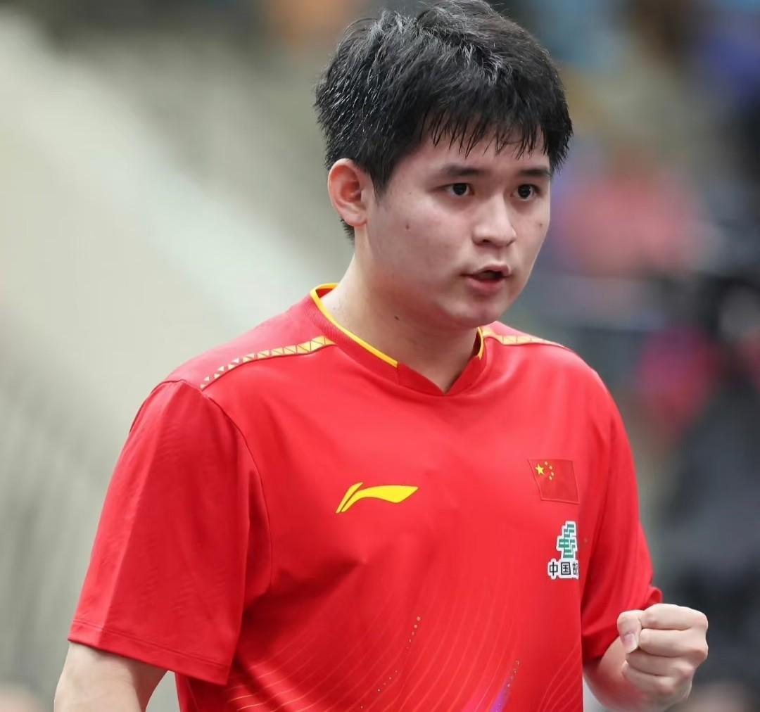 林诗栋受伤这事暴露了一个残忍的真相从林诗栋的采访中就可以看出来了，可能是