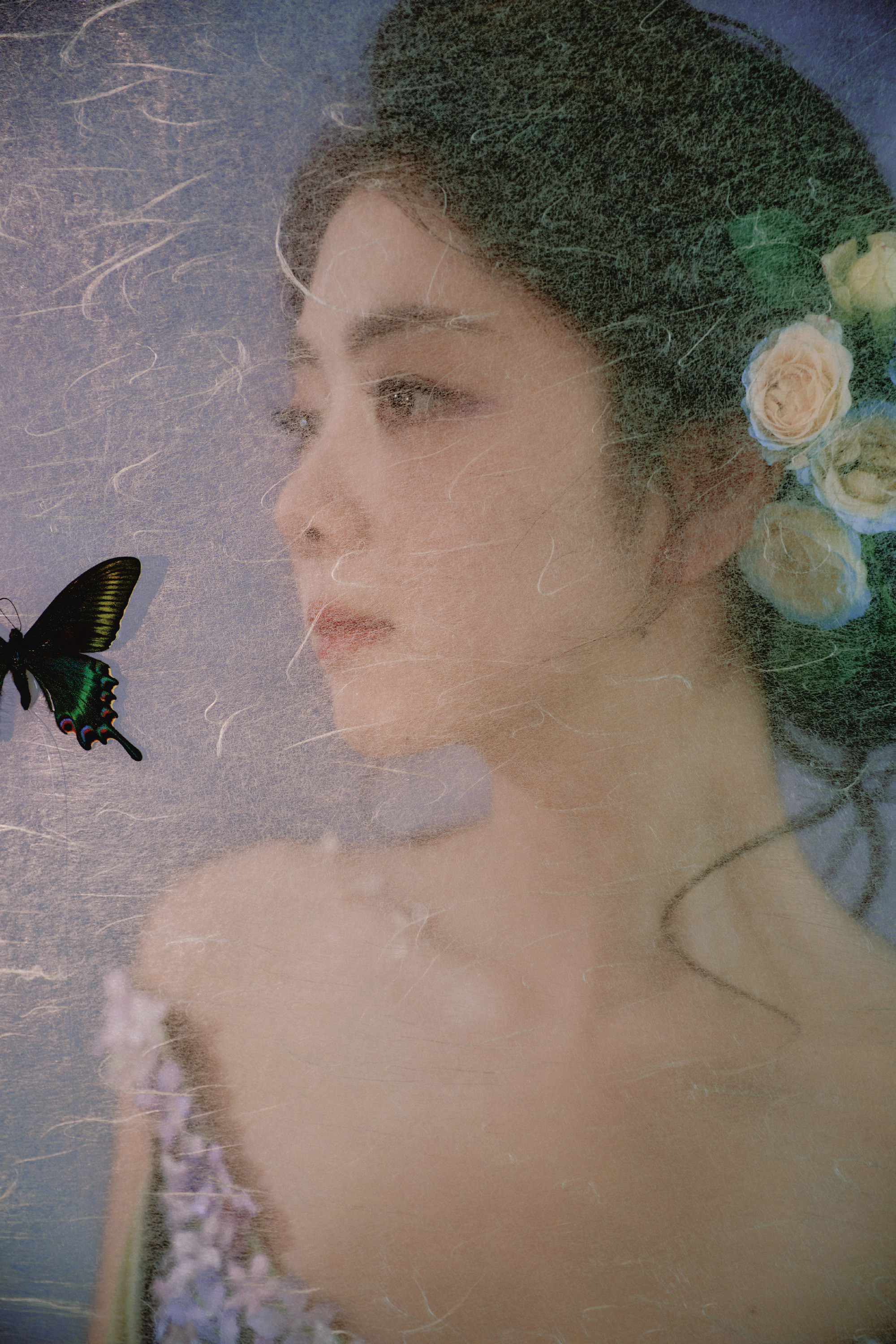 1、谭松韵目前重心还在影视工作上下一部剧接触的是年代剧《启燃》。2、新版《西游记