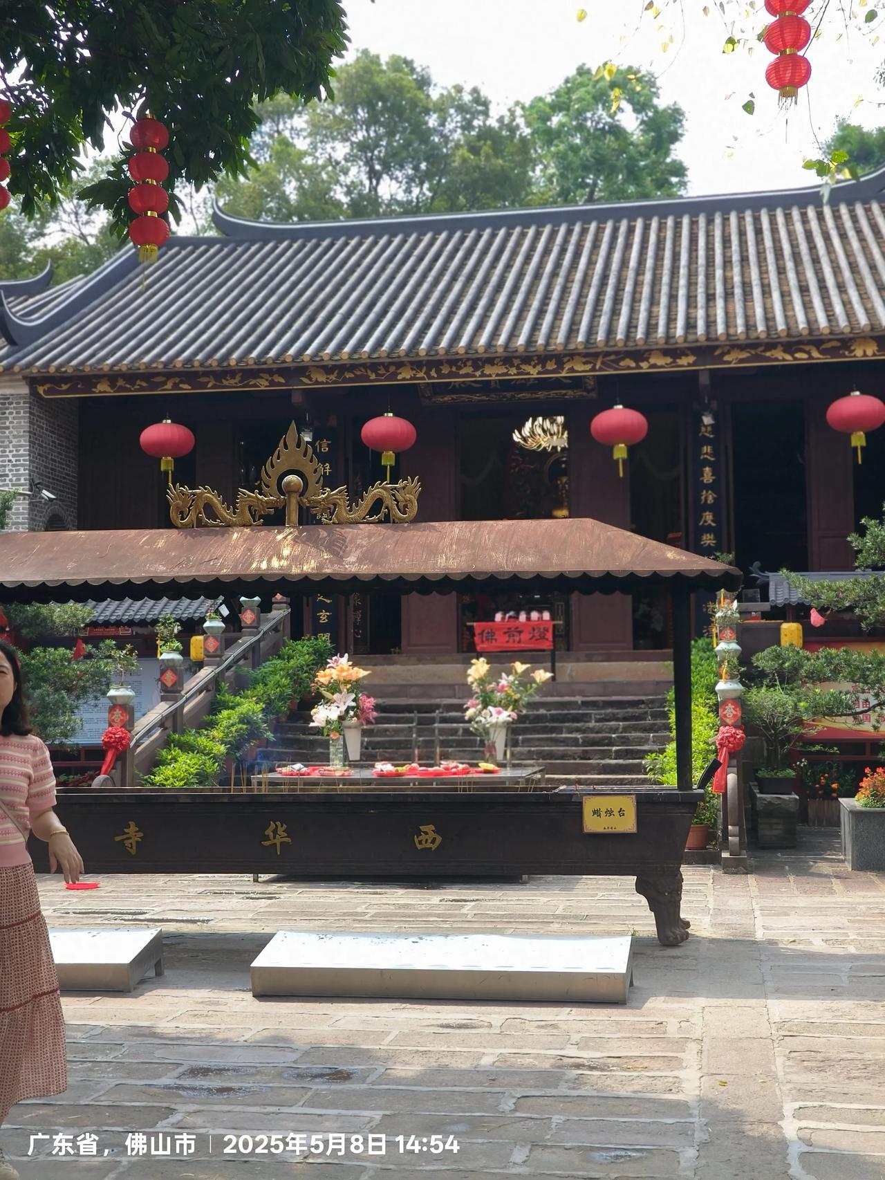 关于男人和女人之间的那点小九九，在许多时候，在适当的环境和氛围之中，只要有一方敢