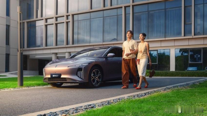 10万级卷王杀疯了！星海S7把800V超快充焊死在标配里🚀现在10万级电