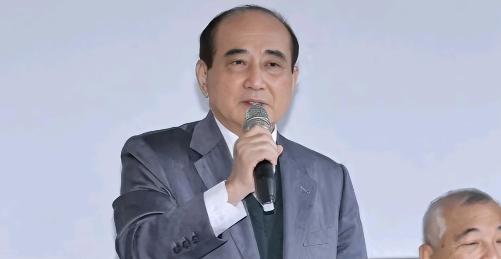 王金平对郑丽文鼎力支持！在郑丽文会晤王金平之后，王金平公开发表声明！4月2日，作