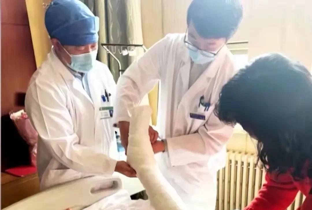 原来中国女排的每一次临危受命，都是人生的一次机会，就看你能不能抓住了！忽然间，发