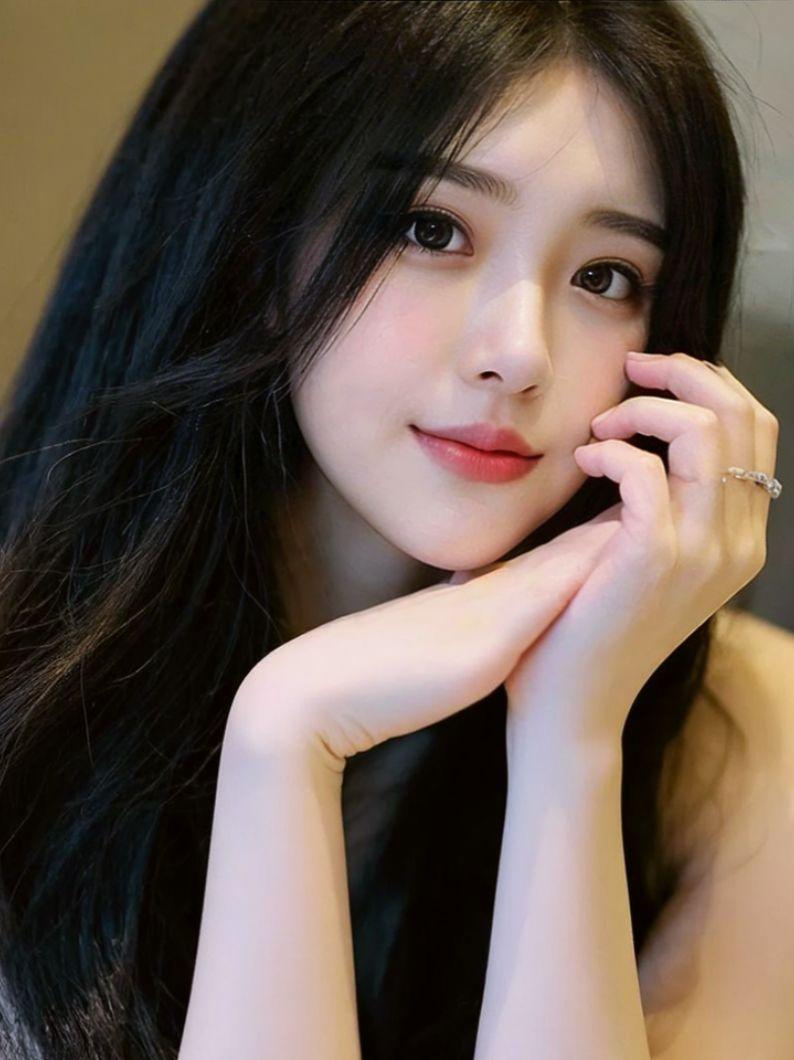 AI卧室遮面照  原来ai写真可以这么美 人生总得有一套ai写真吧 谁拍谁好看