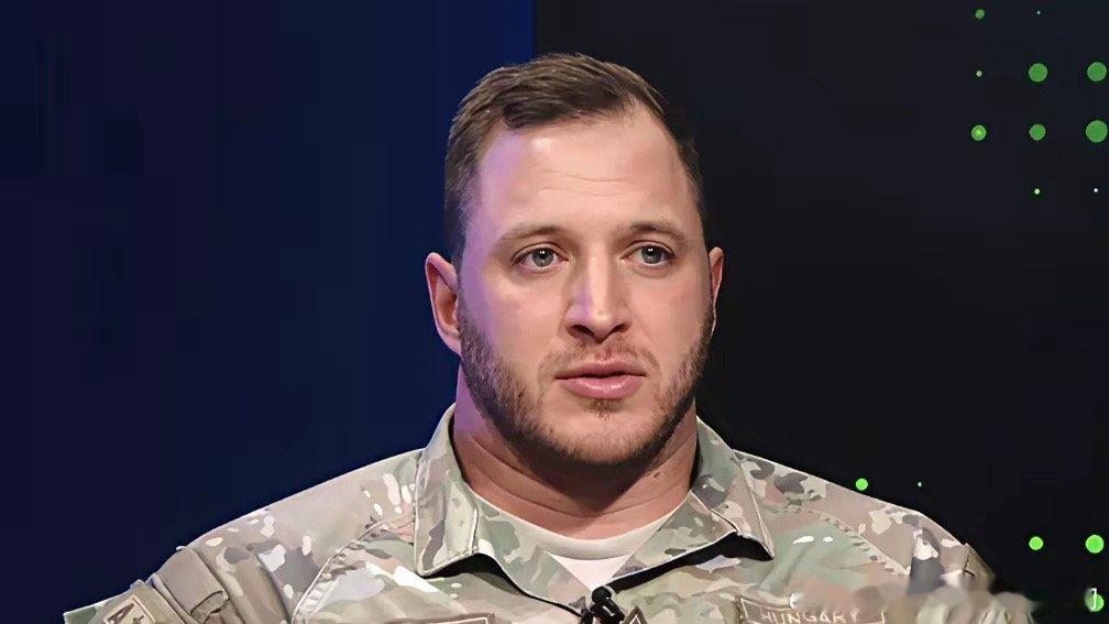 “小欧尔班”使用特权火速提前退役，原因耐人寻味根据匈牙利媒体的报道，作为匈牙利军