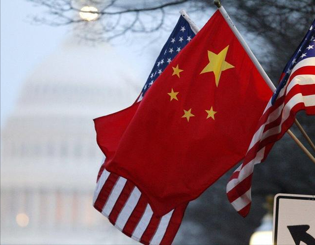 中国是怎么让特朗普低头妥协的?法媒分析,北京有四件事做的漂亮
