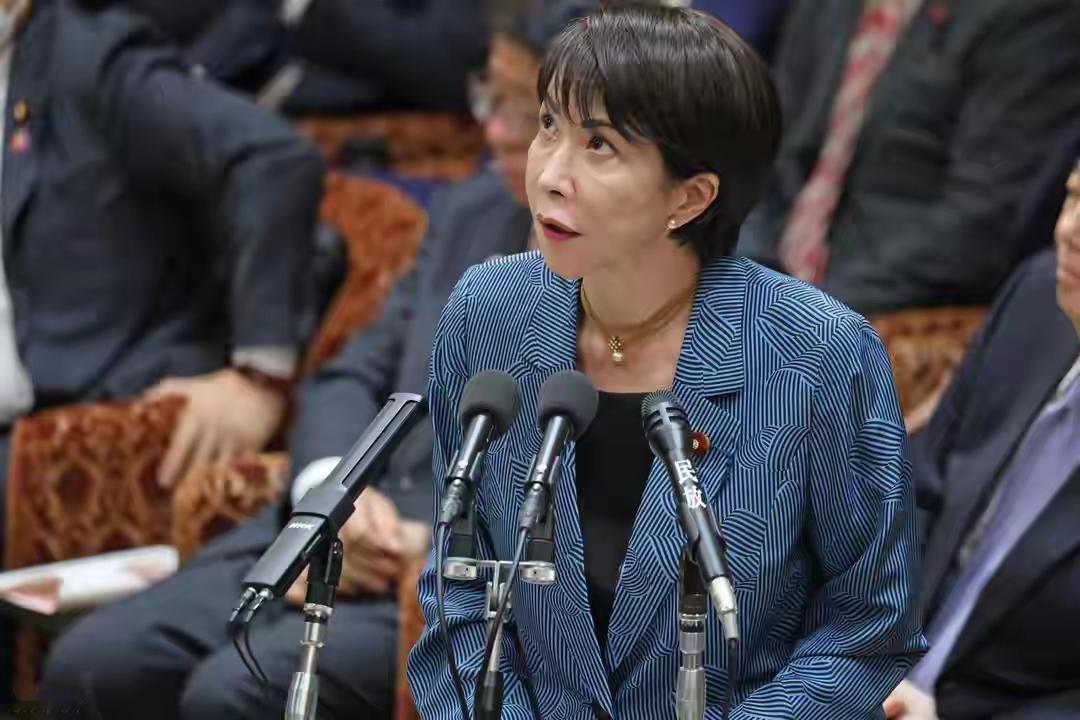 一条道走到黑！据日本媒体报道，高市早苗政府眼看特朗普没有在“挺日”方面达到预期