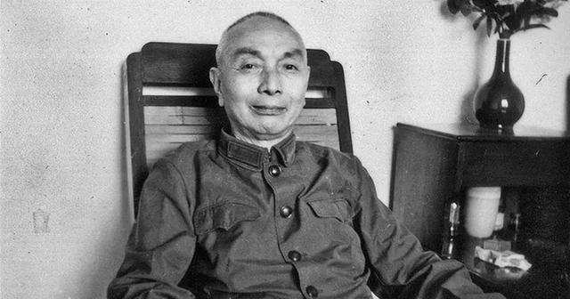 1981年，杜聿明重病，郭汝瑰前去探望：“你明知我是共产党，为什么不揭发我呢？”