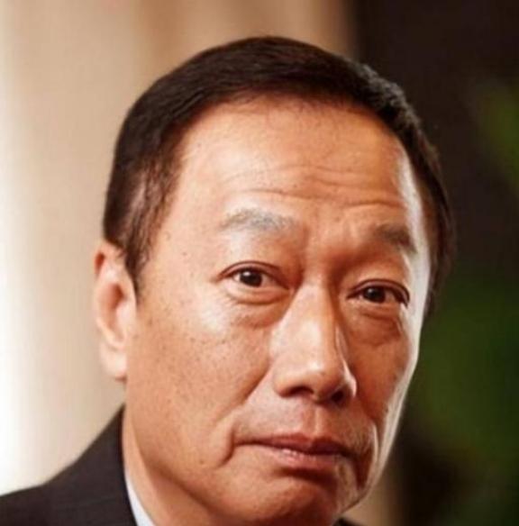 “只要大陆敢打，我就敢送”台湾那个富士康的老板郭台铭，前阵子放了个狠话。他说，要