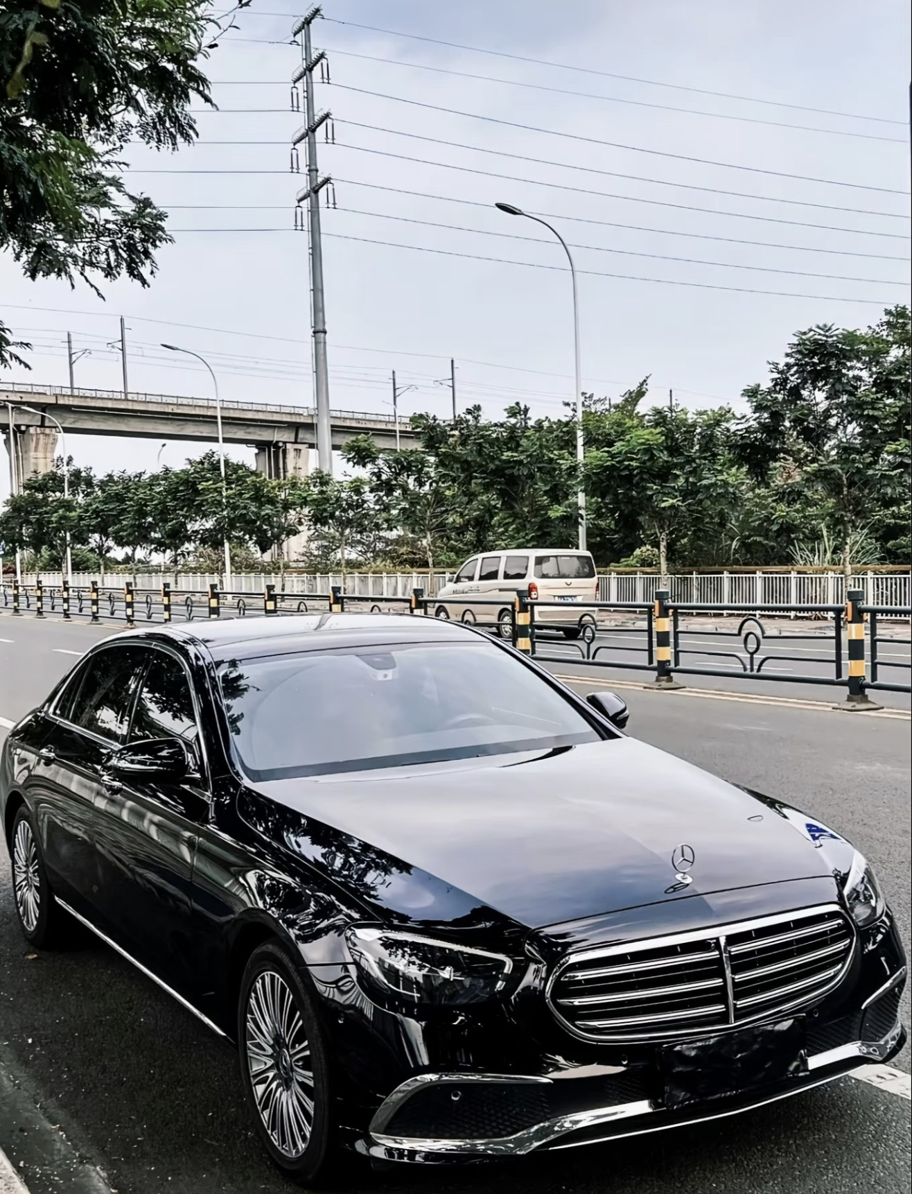 奔驰E的车主们能不能说一下你们当初为什么选这个配置？