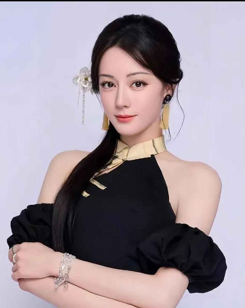 黄杨钿甜这事儿，迪丽热巴可能要慌了，因为她和黄杨钿甜有一个共同点，那就是她们