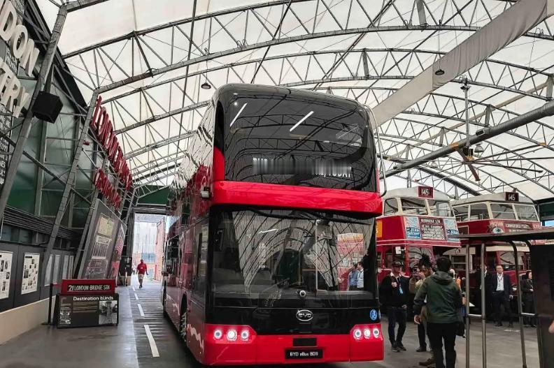 印度宰客这条道路走不通了，比亚迪整治阿三这招太狠了！年前印度买了1000辆电动大