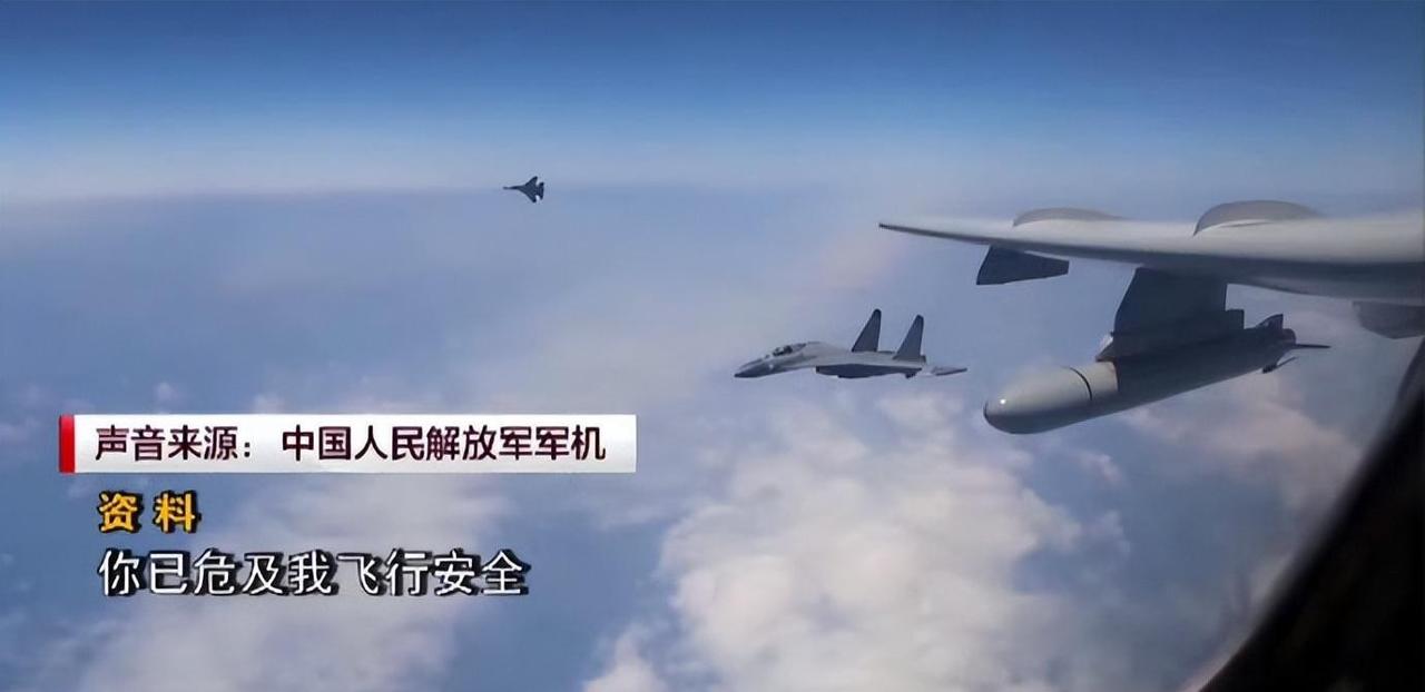 上一个不信邪的是阵风。现在对手是比阵风弱一级的F15，现在我方出场的的是比外贸