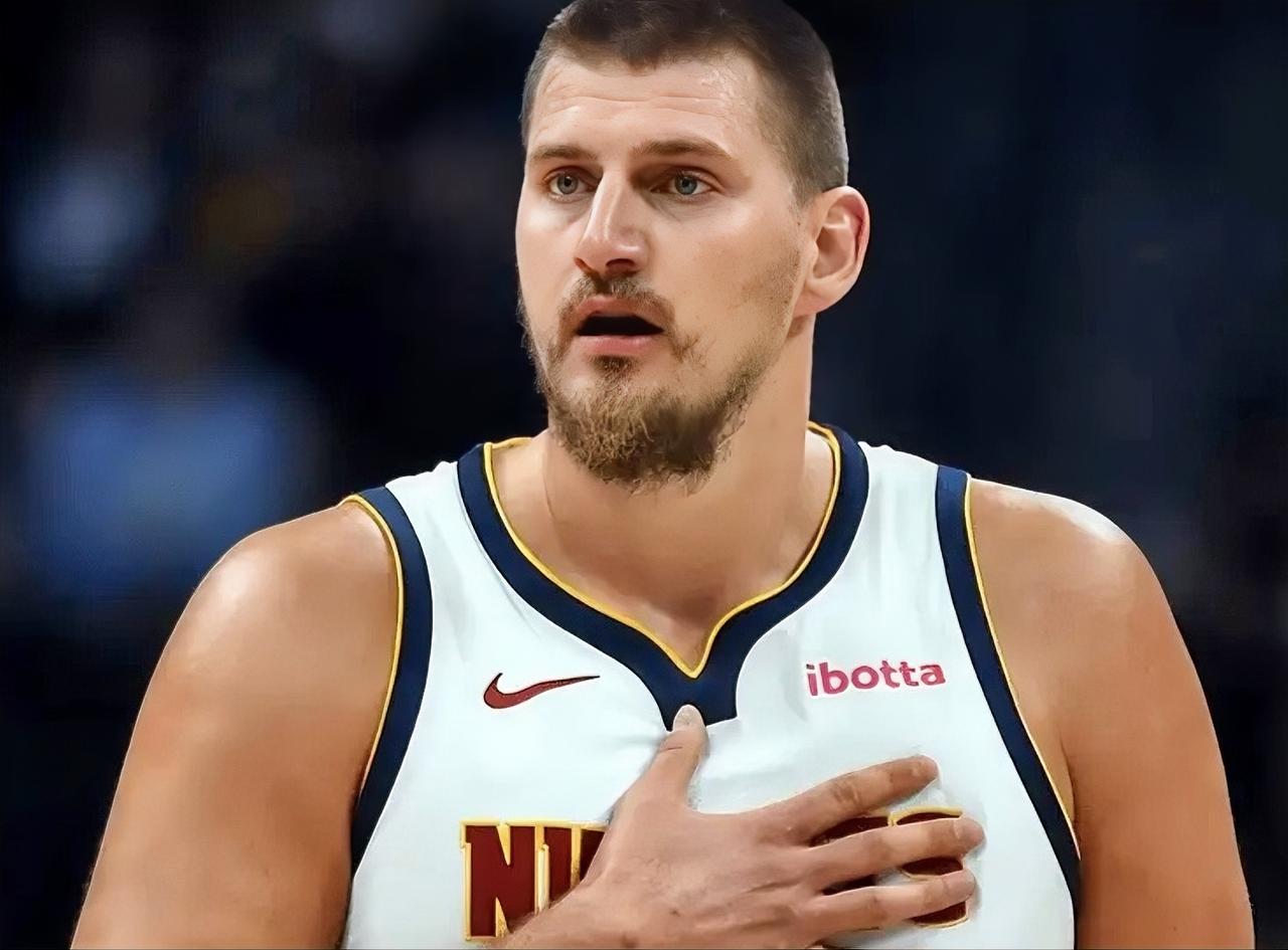 如果约基奇还是这种态度，职业生涯结束都挤不进去历史中锋前五！约基奇作为现役联