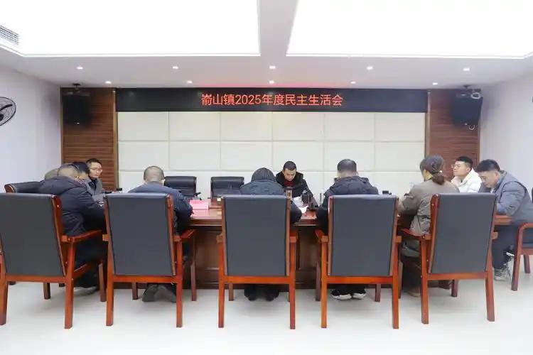 乡镇普通副镇长能够直接提正科吗？ 能因为提拔正科的条件，任职副科满两年，不是