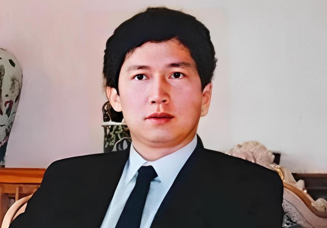 李春平到底是什么人？这事儿到现在都说不清。当年承德外八庙260件文物失窃，这可不