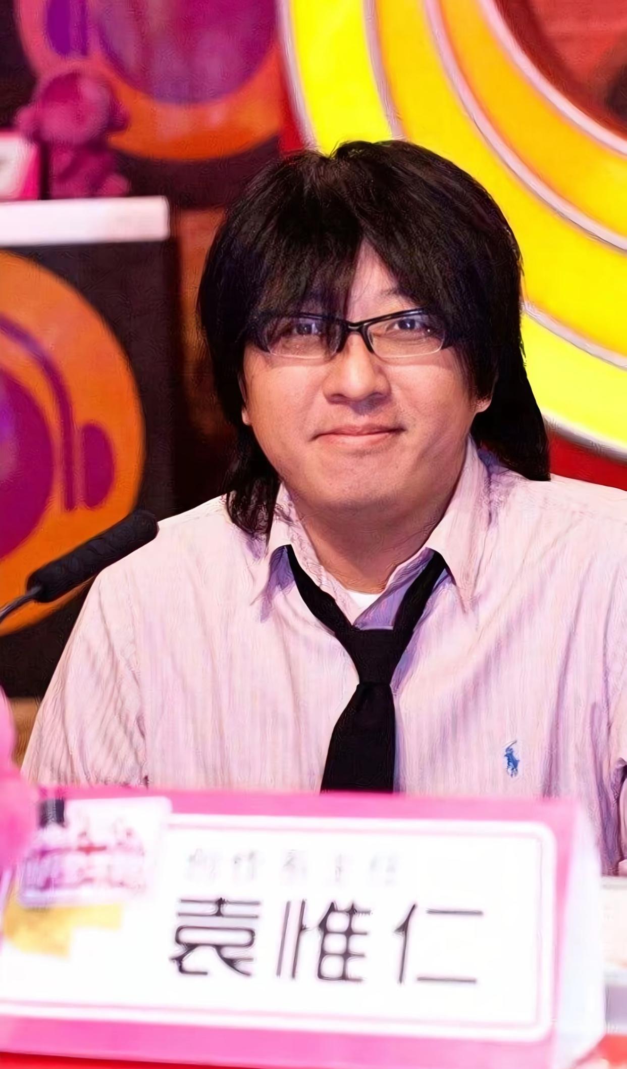 袁惟仁走了，才懂《旋木》里那句歌词，竟是他一生的写照：“拥有华丽的外表和绚烂