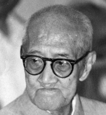 1921年，有人问刚结完婚的梁漱溟：新娘子怎么样？这位29岁的北大教授端起茶杯，