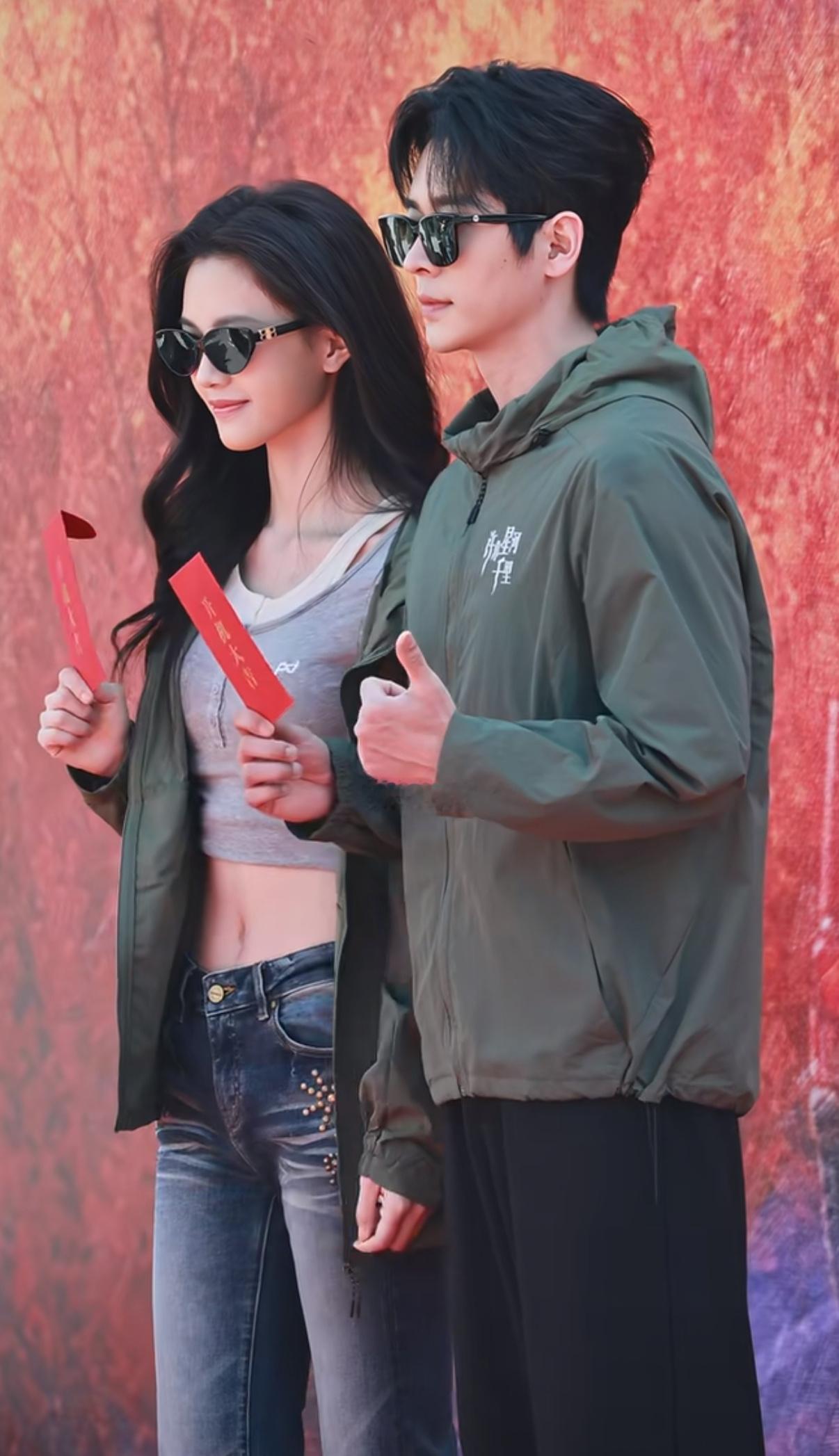 很难想象他俩怎么搭