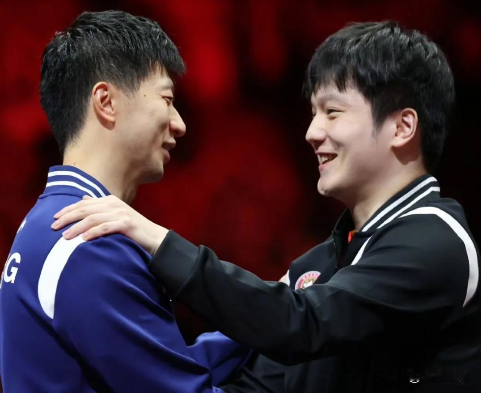 樊振东该拿的冠军都已经拿了，不该挨的骂也已经挨了，我只希望他不要心软，以后只做自