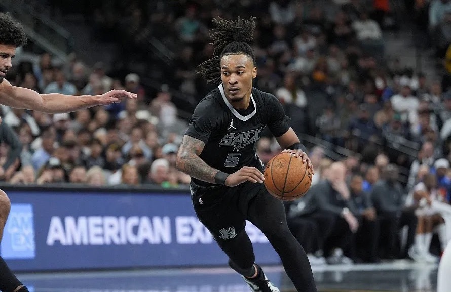 NBA球员德雷蒙德·格林在《德雷蒙德·格林秀》节目中，谈到了森林狼对阵马刺的季后