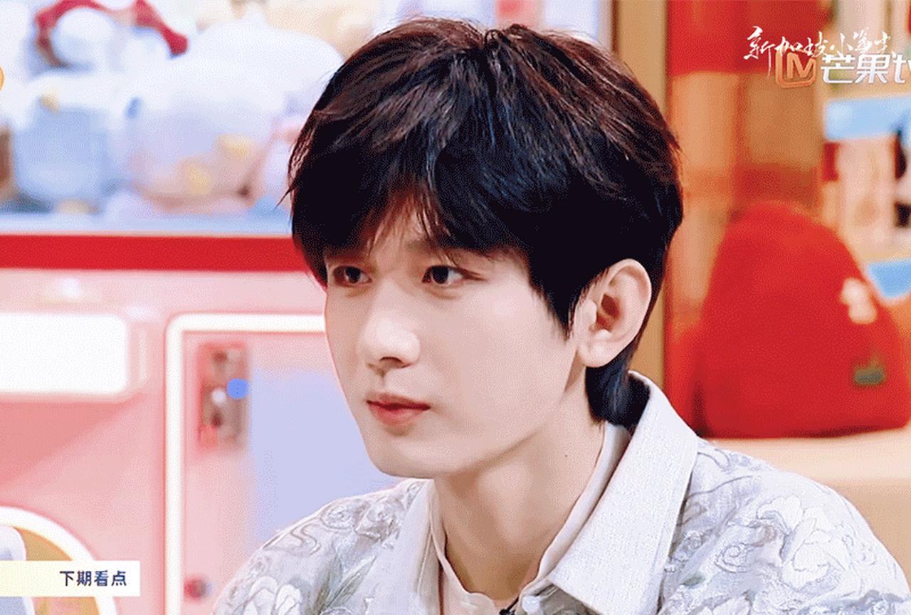 当两位顶流甘愿来《你好星期六》“丢丑”，观众的感受是：成毅应该知道自己之前的视频
