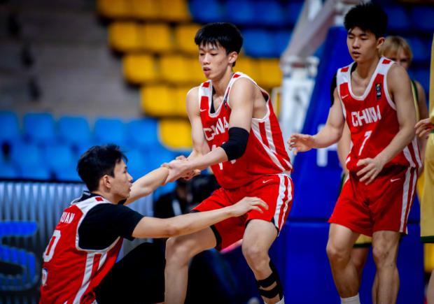 中澳大战争冠军，中国国少男篮79-89不敌澳大利亚男篮，在2026年18岁以下男