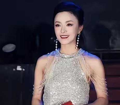2026年5月2日下午16时49分，四川绵阳知名主持人陈熹菲不