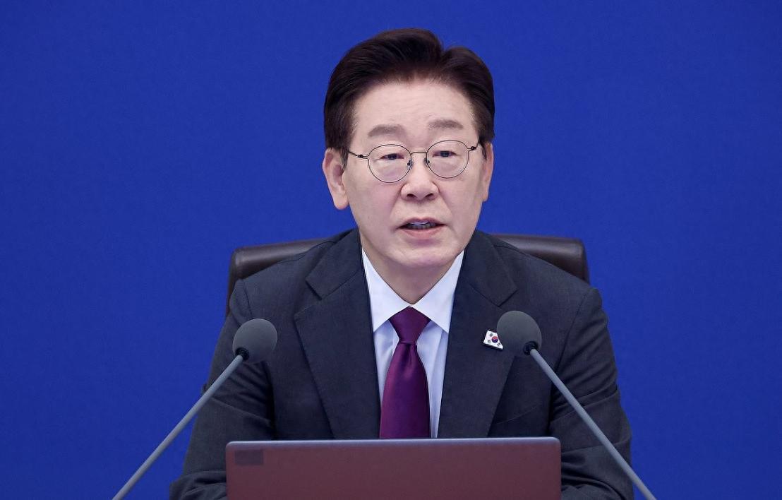刚见完高市早苗，李在明就为了中国发火！他这一箭双雕，玩得太牛 5月20日，高