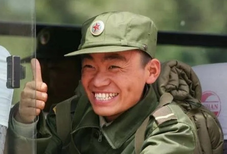 2008年，刘若英开演唱会，她打电话给王宝强，邀请他当嘉宾，可王宝强冷漠地说：“