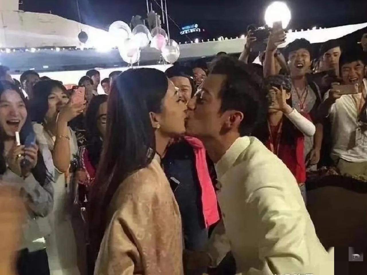 一直很好奇当初赵丽颖那么喜欢何炅，何炅为什么不接受？直到看了他的婚姻观才恍然大悟
