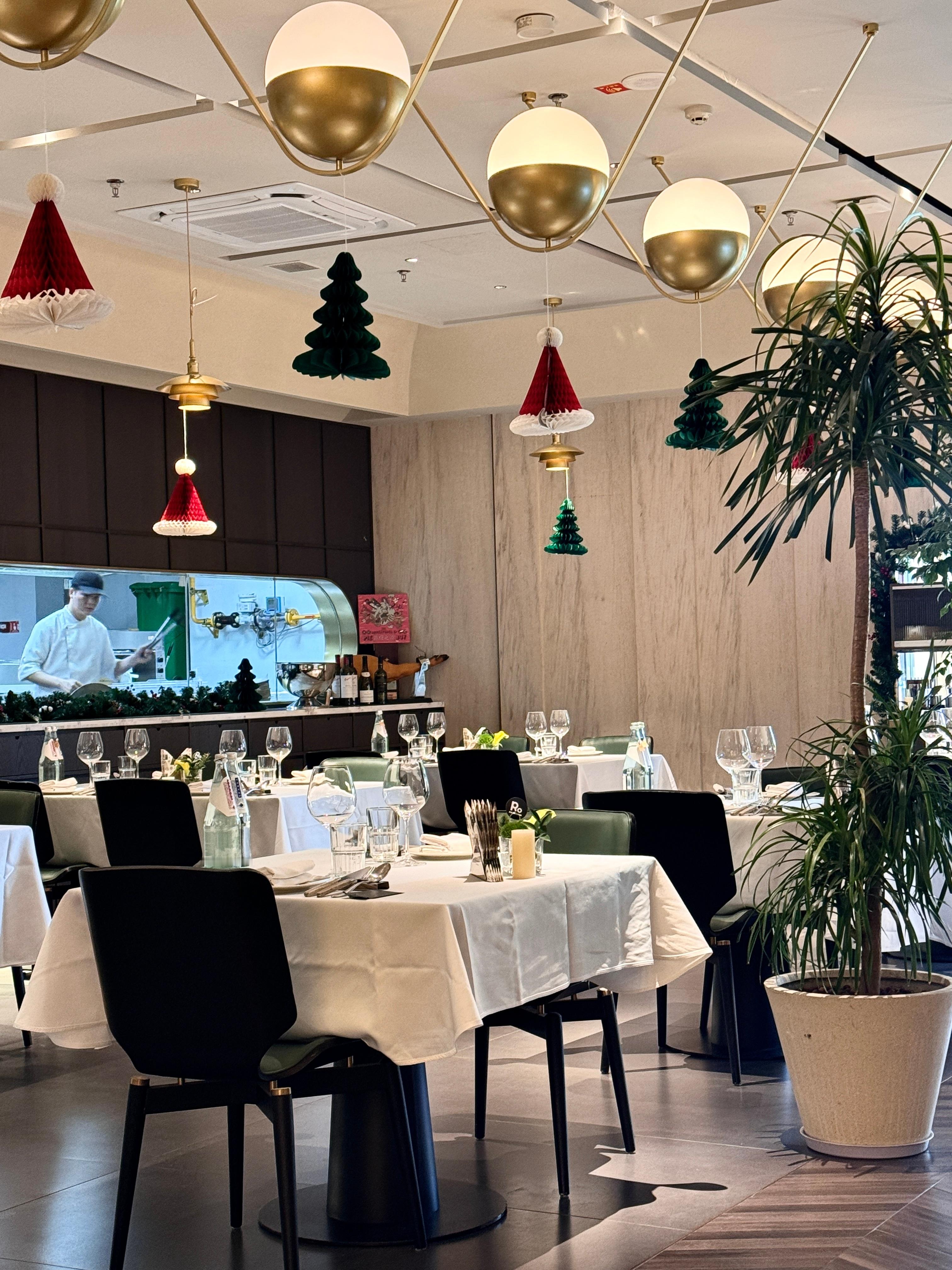 𝐂𝐡𝐚𝐩𝐭𝐞𝐫𝟐𝟓𝐛𝐞𝐠𝐢𝐧𝐬🎂风华正茂🥂