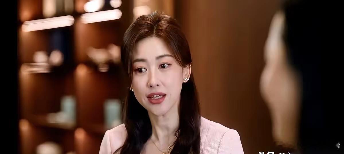 《蜜语纪》里聂予诚的操作，堪称前夫界的反面教材，看得人又气又好笑。分手七年，他毫