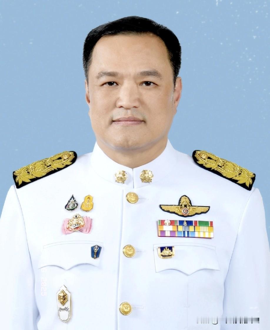 快讯！快讯！泰国突然宣布了泰国副总理阿努廷表示，这次停火必须由柬埔寨直接