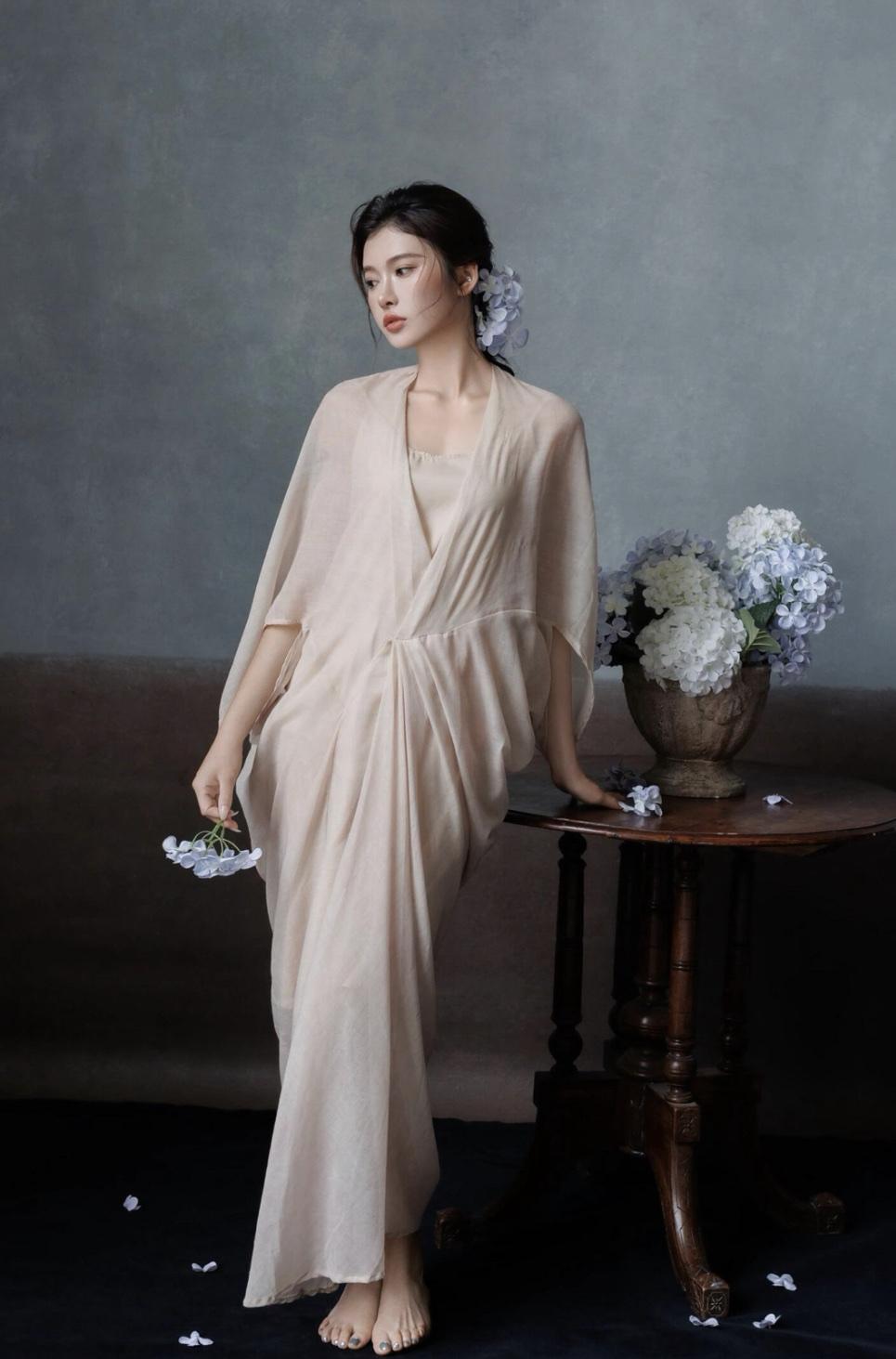 吴艳妮这微整还是很成功的呀！颜值和实力并存，国内田径场上的女神！这大眼睛和鼻子再
